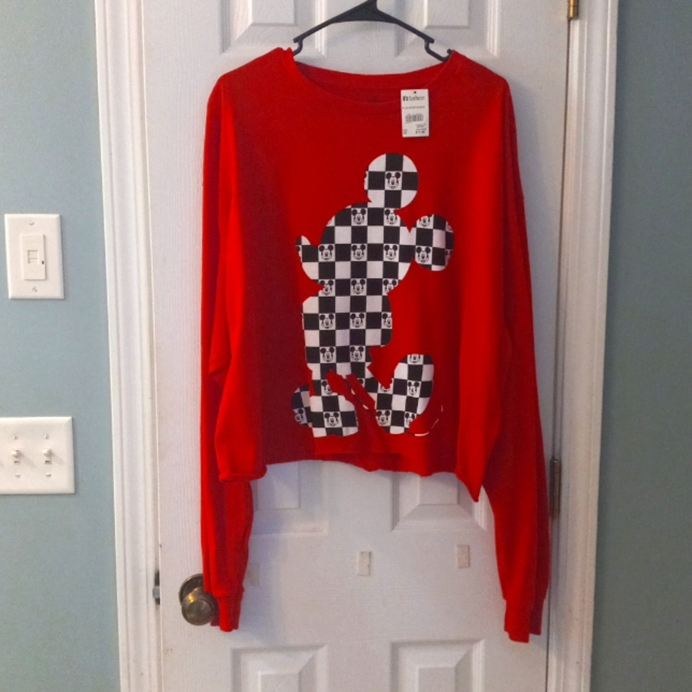Long sleeve shirt from ITS FASHION. SIZE 3X. Red in color